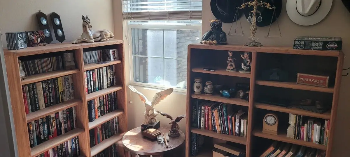 Furnished room 7 before The Right Stuff estate sale and cleanout