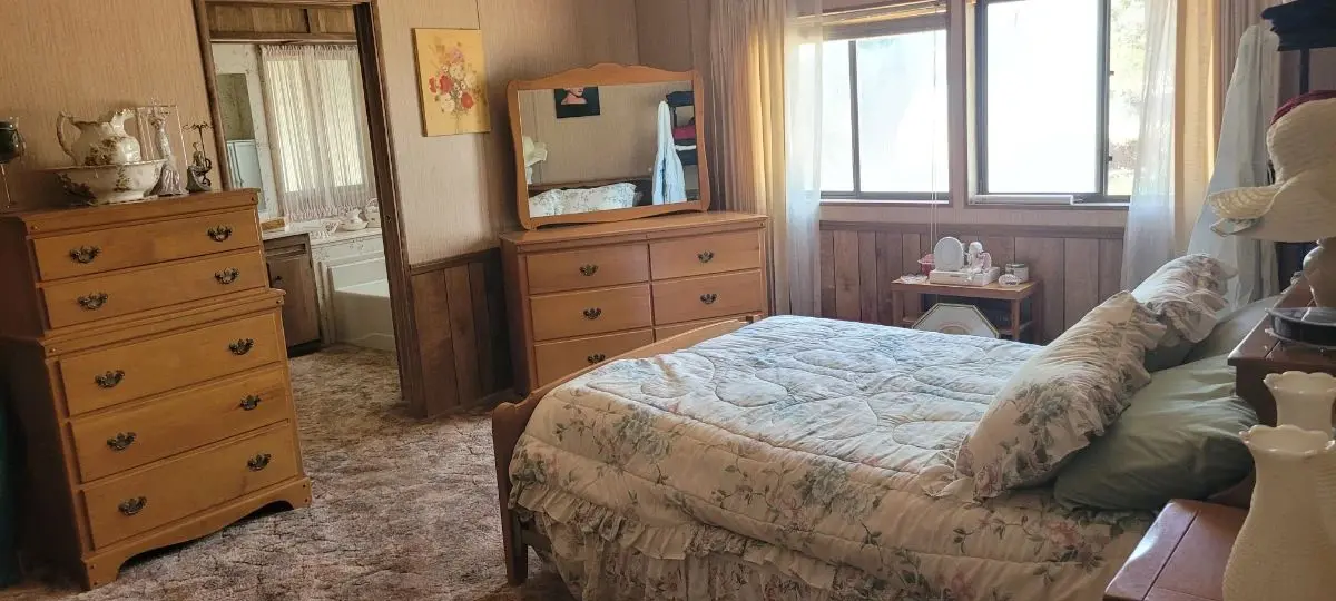 Furnished room 8 before The Right Stuff estate sale and cleanout